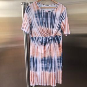 Pat Pat. Tie died short sleeve dress